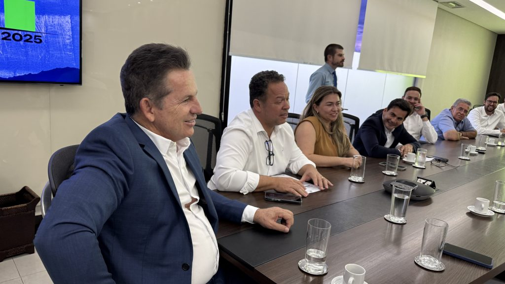 Reunião entre governador e prefeito sobre investimentos em Rondonópolis